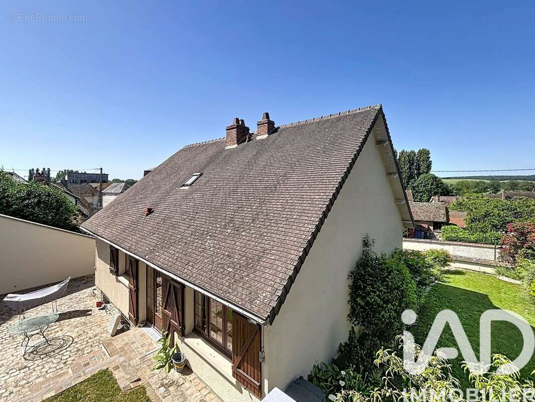 Photo 3 - Maison à CHERISY