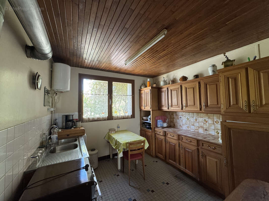 Maison à LAMAZIERE-HAUTE