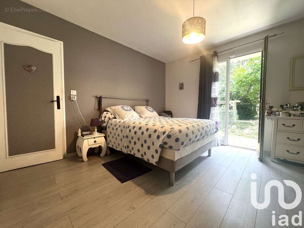 Maison 178 m² à Villers-Saint-Frambourg  - photo 7