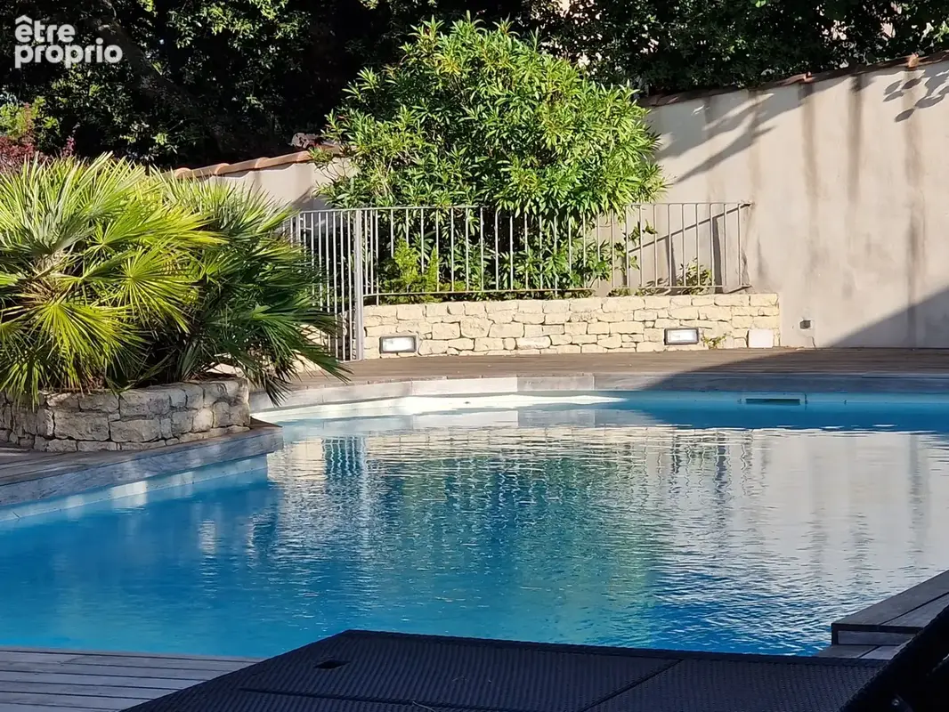 Propriete VILLA avec PISCINE et  PARC vendre 8 pièces secteur SAIGNON (84) - photo 4