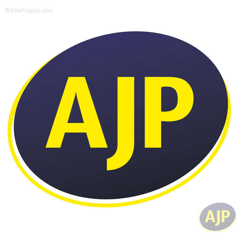 Maison à ROCHESERVIERE