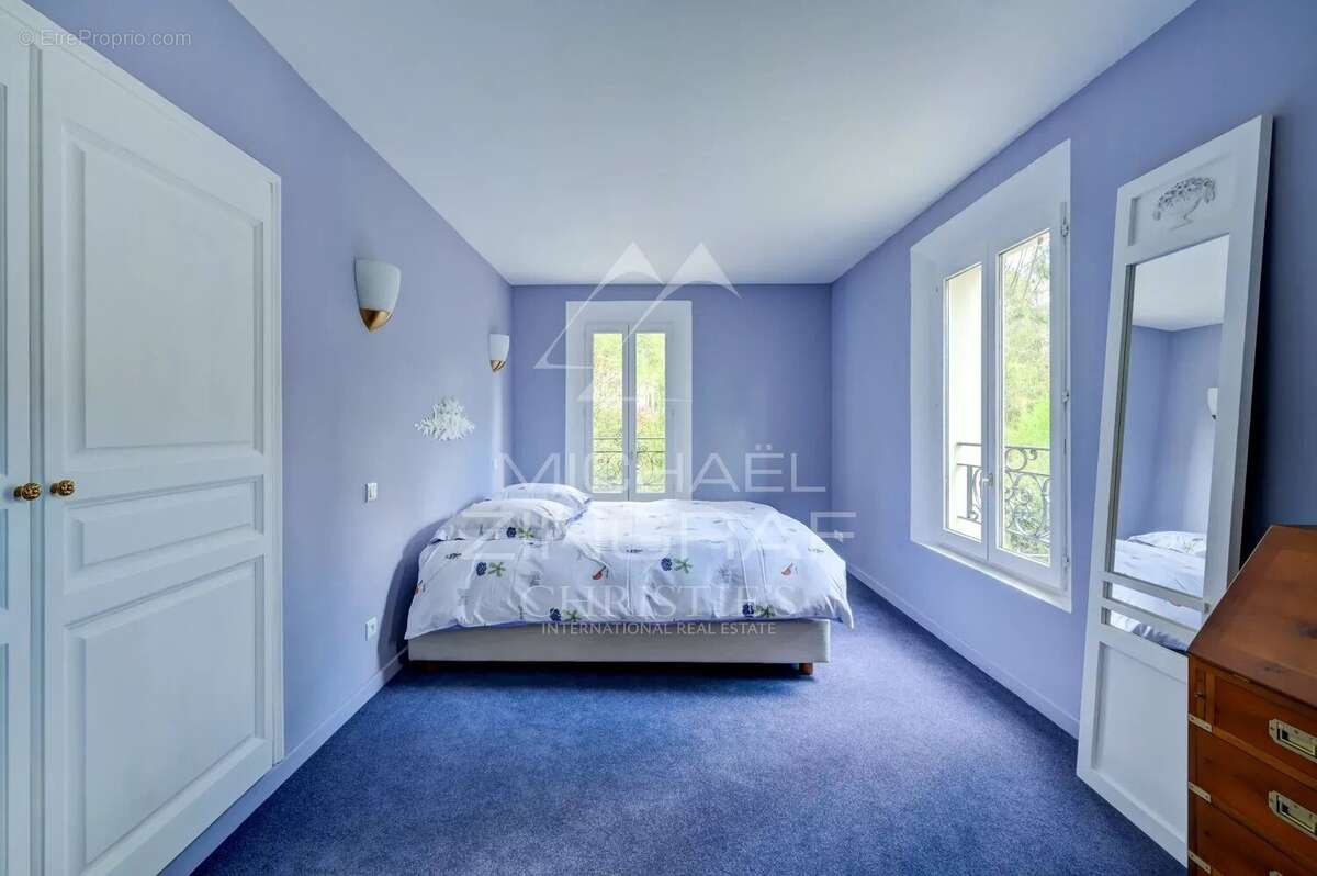 Maison à SAINT-MARC-JAUMEGARDE