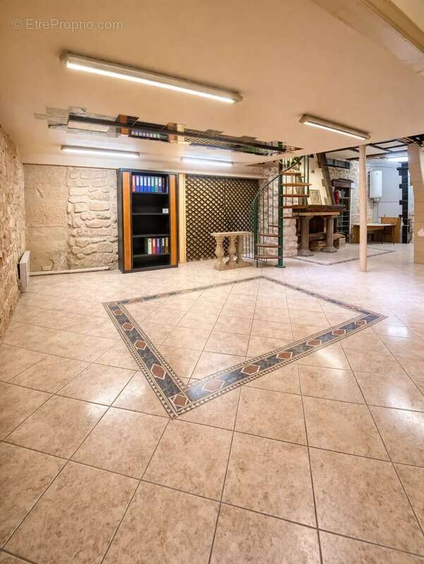 Appartement à PARIS-10E