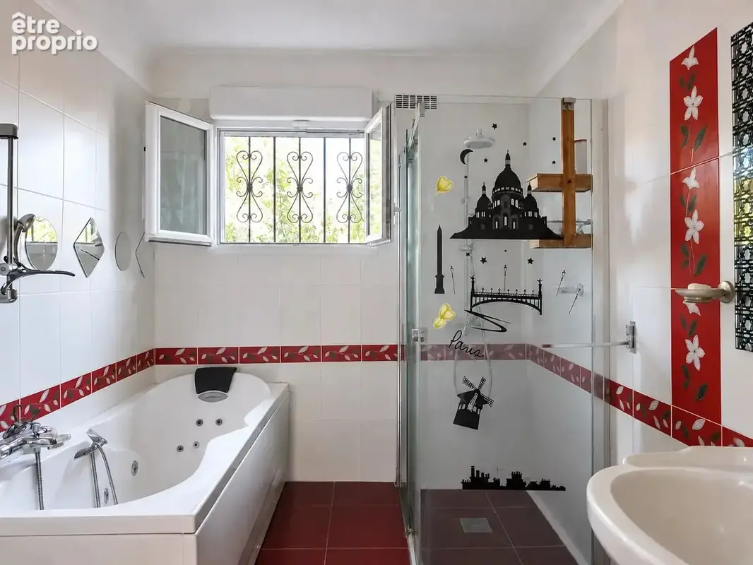 Maison 123 m² à Saint-Maur-Des-Fosses  - photo 4