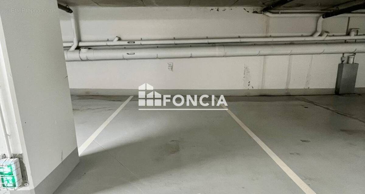 Parking à SAINT-GERMAIN-EN-LAYE