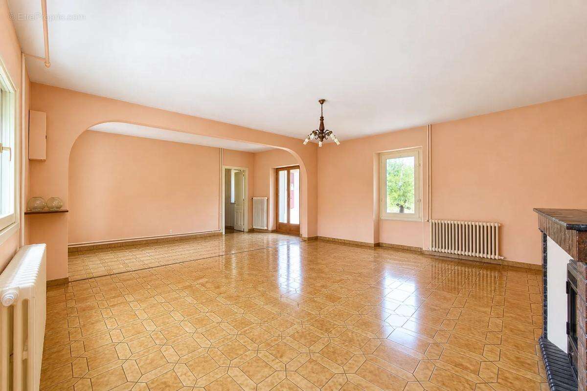 Maison plain pied dans secteur très prisé !! - photo 3