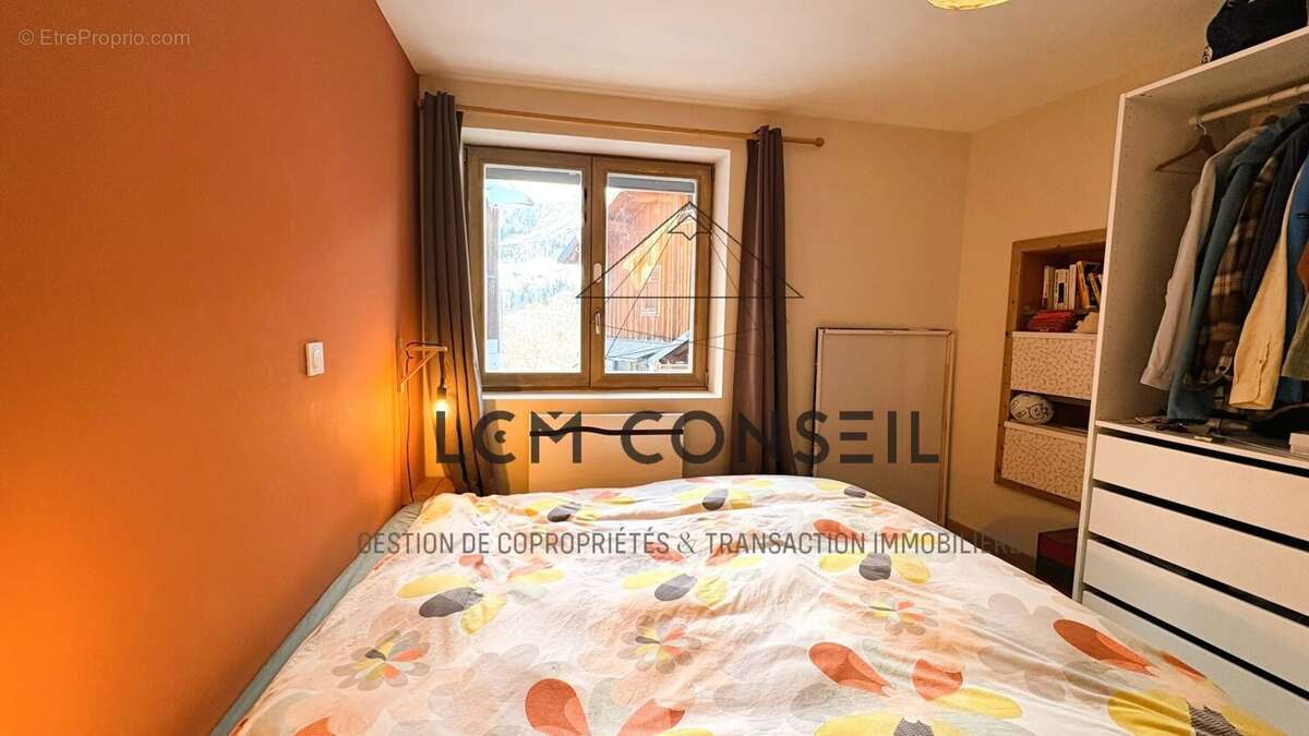 Maison à LES AVANCHERS-VALMOREL