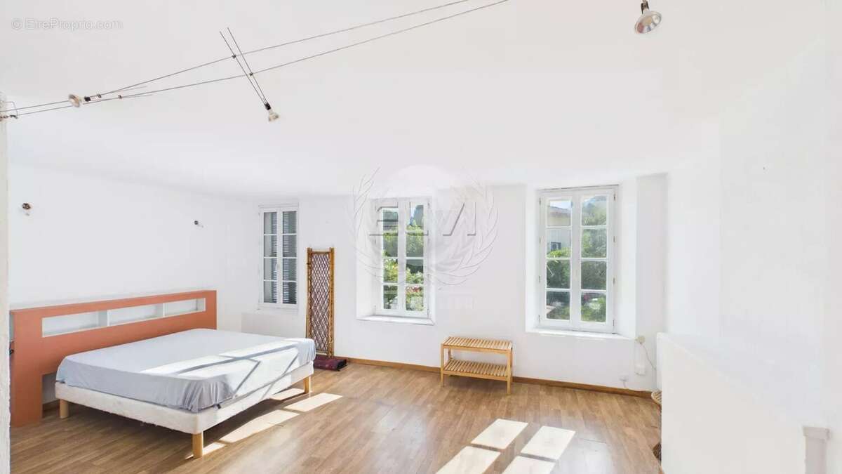 Maison de villa à Plan de la Tour - photo 8