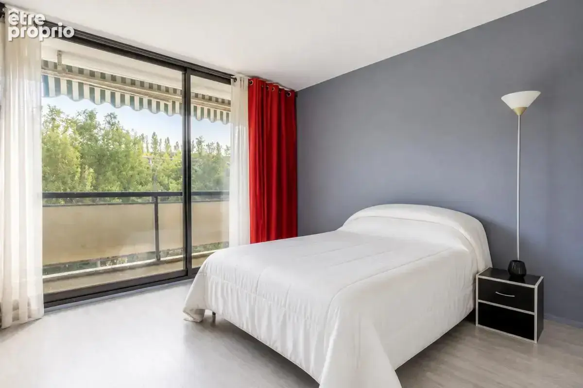 Appartement T5 de 82 m² à Clichy-sous-Bois - photo 5