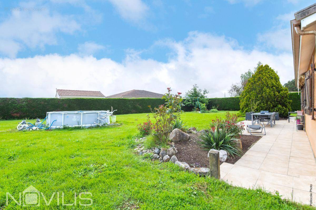 Maison à VILLAUDRIC