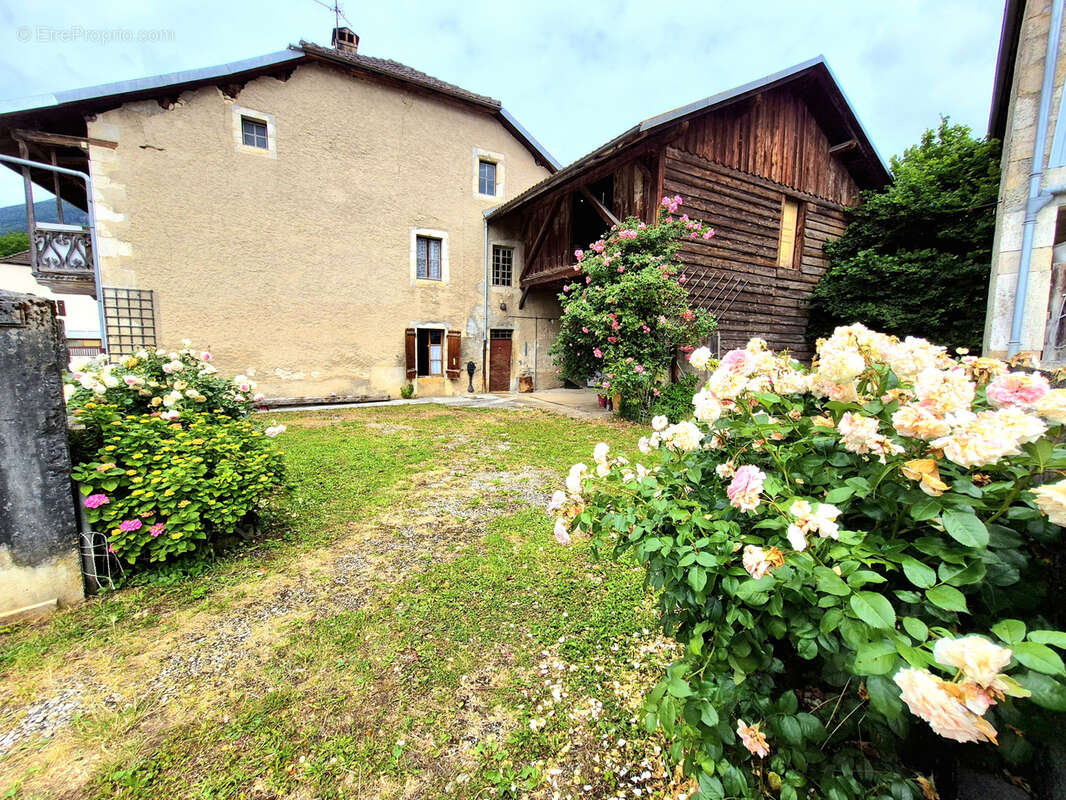 Maison à GEX