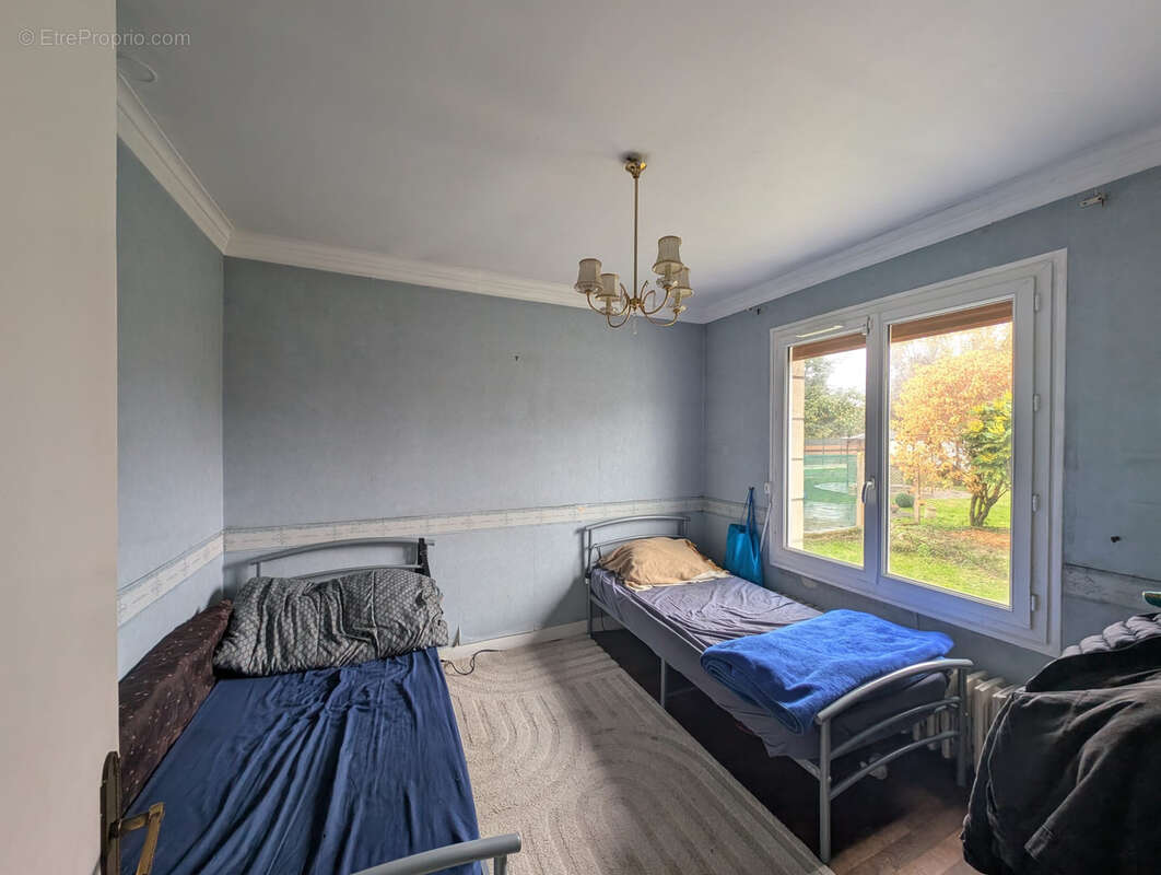 Appartement à CHILLY-MAZARIN