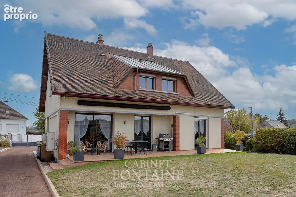 Photo Maison à Rochy-Conde au prix de 420 000€