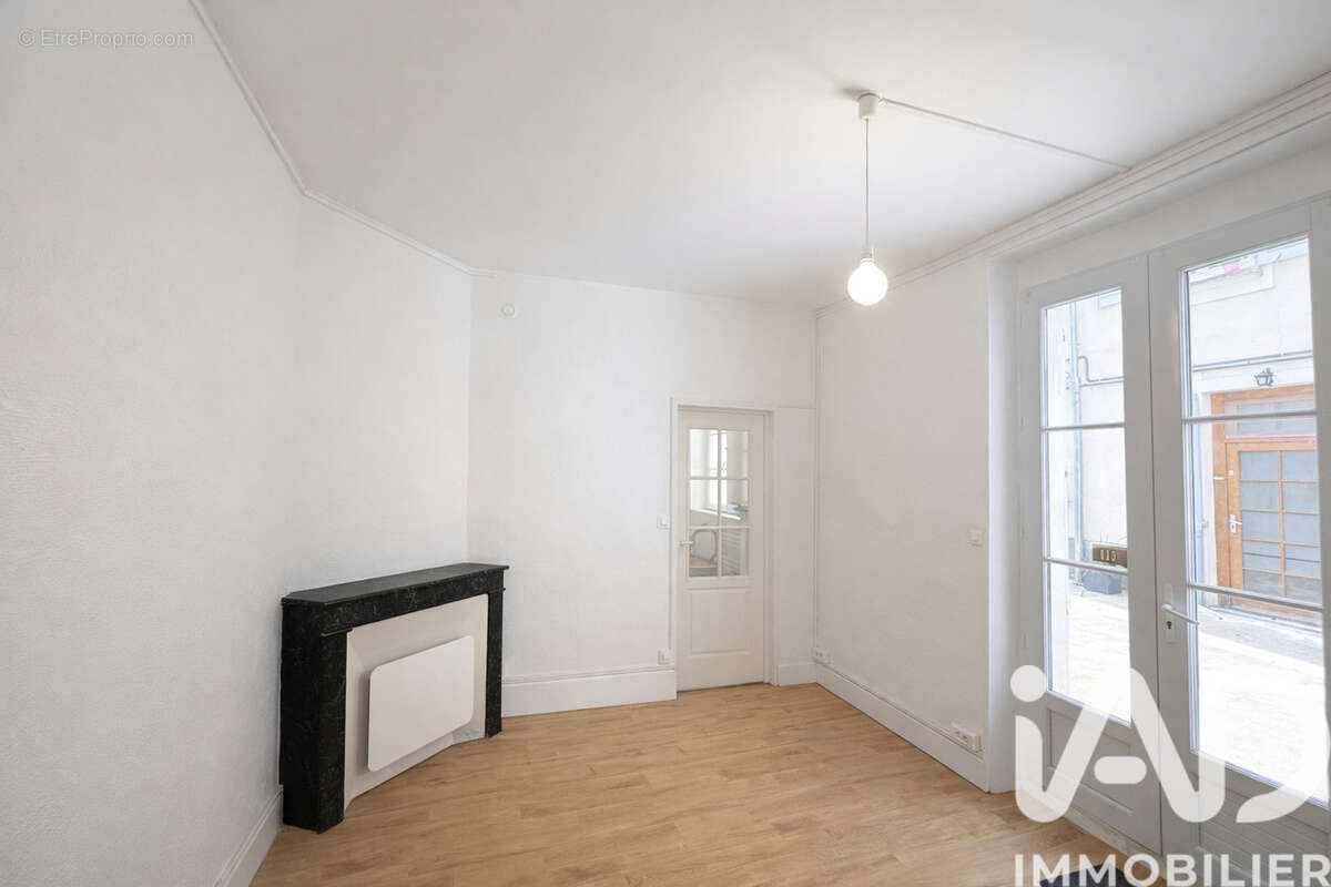 Photo 4 - Appartement à FONTAINEBLEAU