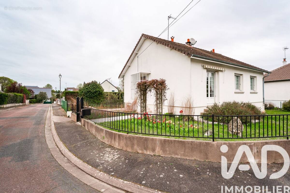 Photo 1 - Maison à FONDETTES