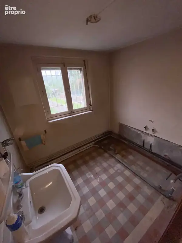 Immeuble de caractère offrant de nombreuses possibilités d'aménagement - photo 16