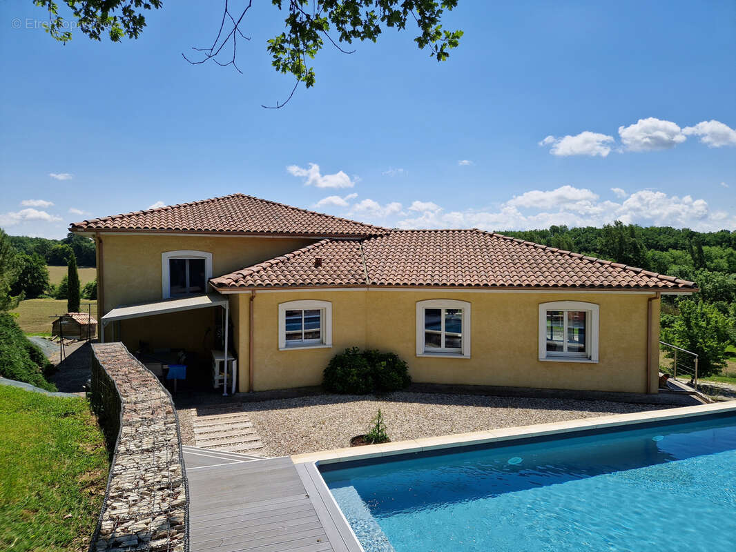 Maison contemporaine avec vue panoramique et piscine   Secteur Monflanquin / Villeneuve-sur-Lot - photo 6