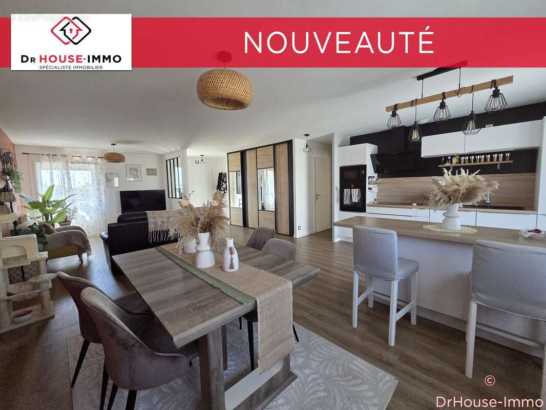 Maison à JAUNAY-CLAN