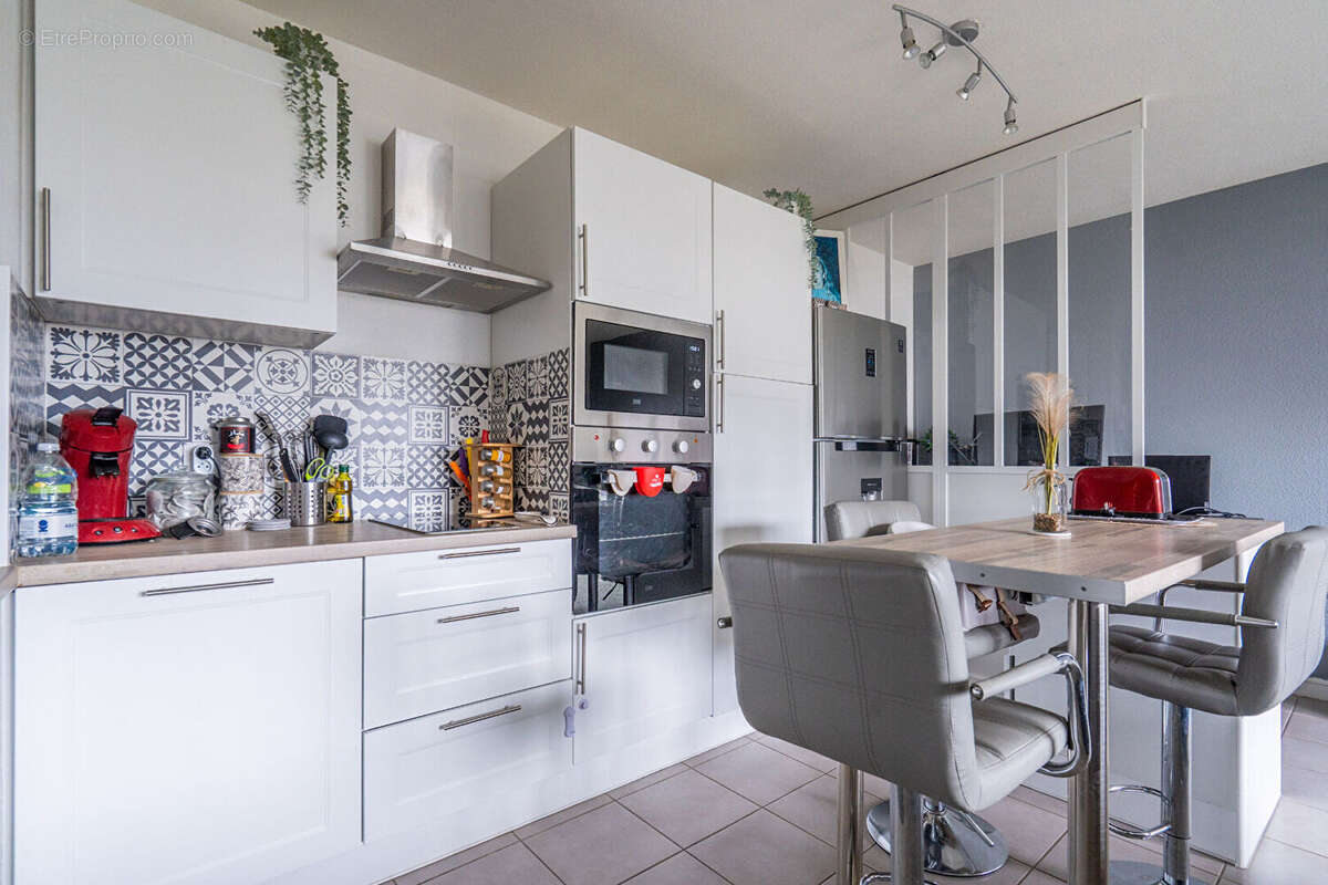 Appartement à VILLENAVE-D'ORNON