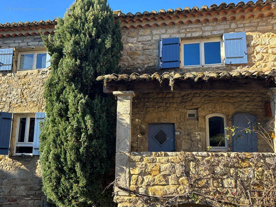 Maison à BESSAS