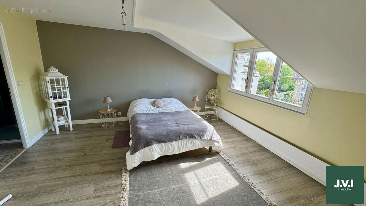 Maison à ENGHIEN-LES-BAINS