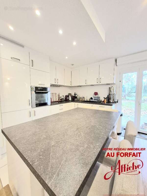 Maison à PECHBONNIEU