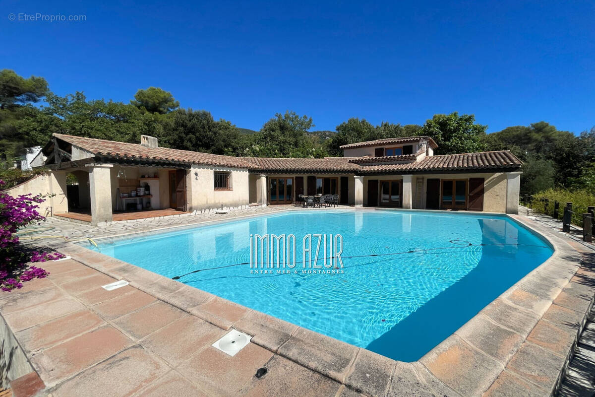 Maison 170 m² à Tourrettes-Sur-Loup  - photo 2