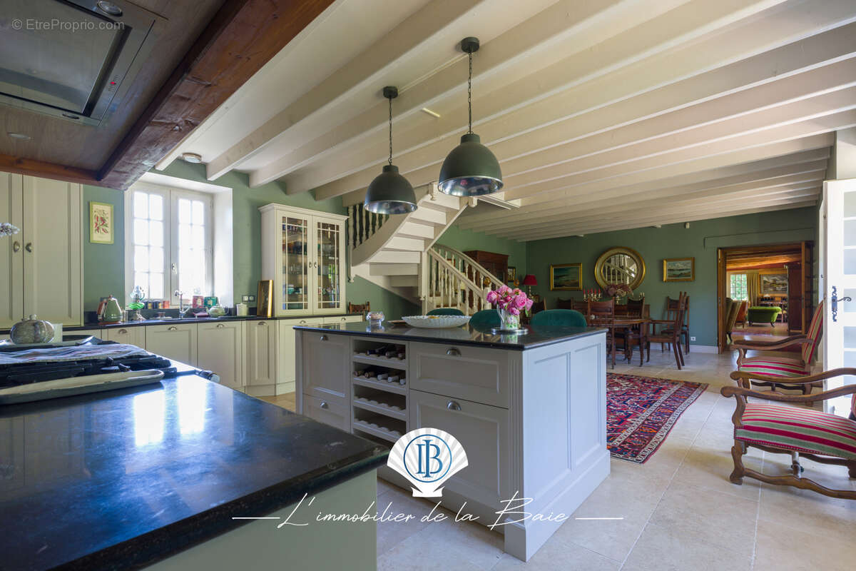 Maison à MINIAC-MORVAN