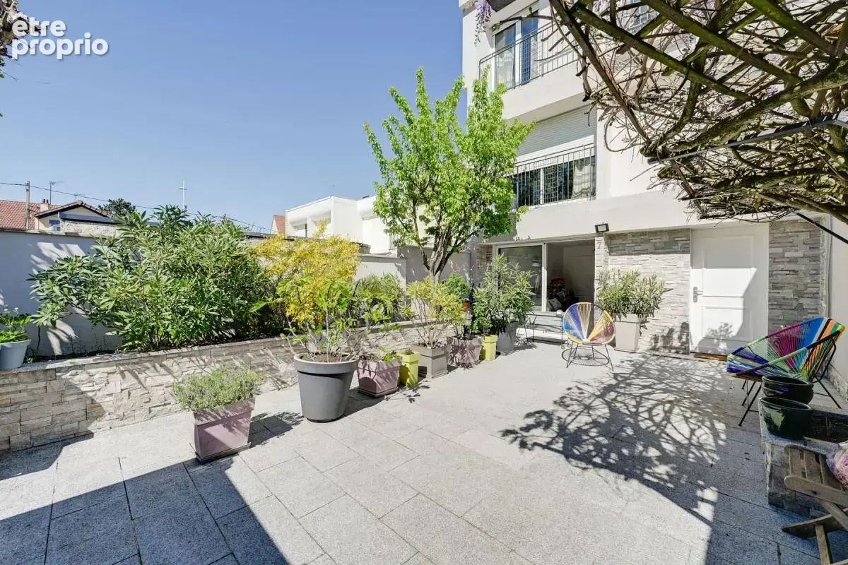 Maison T6 de 144 m² à Nanterre 92000 - photo 13