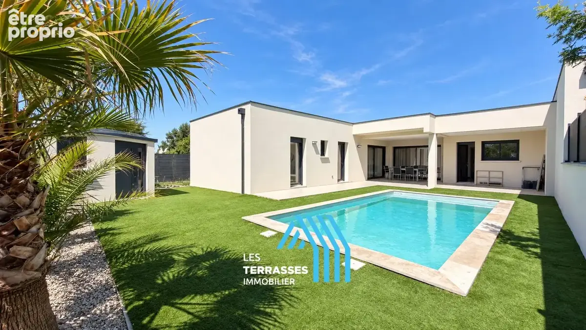 Photo Maison à Montelimar au prix de 460 000€