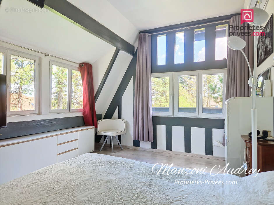 Maison 10300 Grange L'évêque 7 pièce(s) 220 m2 (250m² au sol) - photo 10