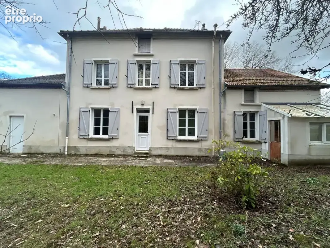 Maison à FONTENELLE-EN-BRIE