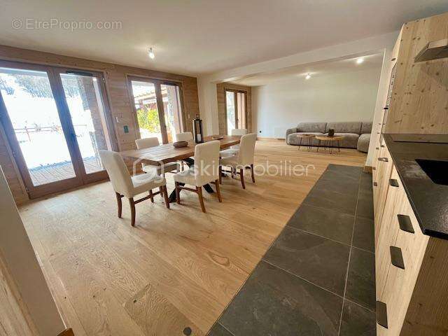 Appartement à SAINT-MARTIN-DE-BELLEVILLE