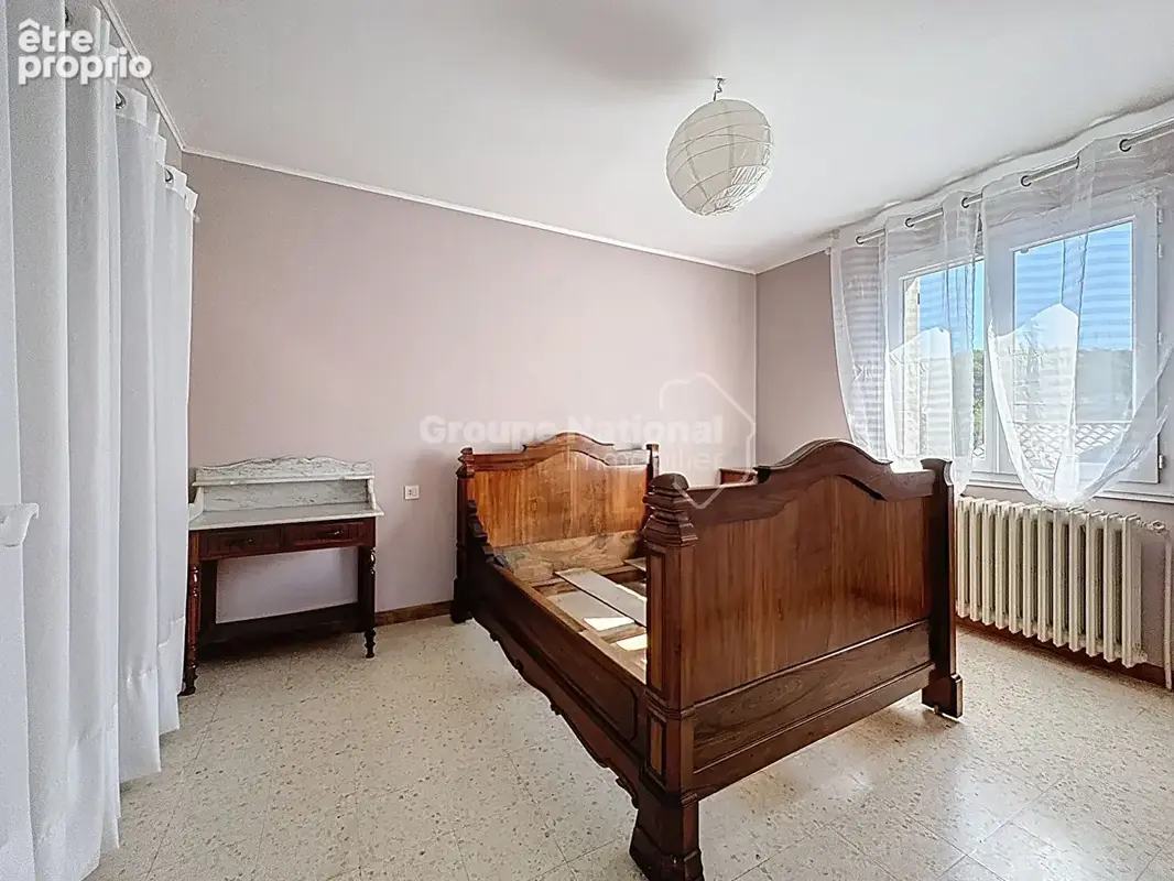 Maison 7 chambres ? dpe b ? 2 appartements possibles ? grand garage ? terrain piscinable - photo 15