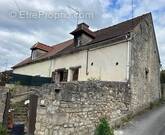 Maison à SAINT-SAUVEUR