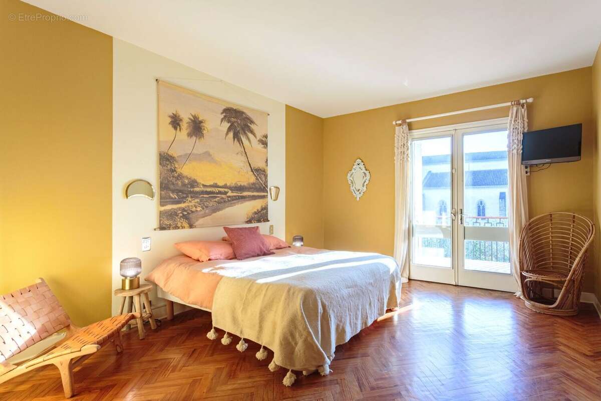 Maison à RION-DES-LANDES