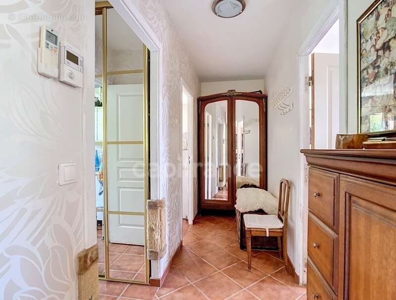 Maison à BOLLENE