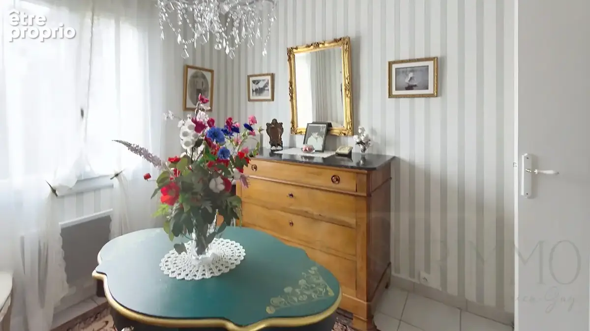 VENDARGUES  Une maison qui a tout pour vous séduire ! - photo 8
