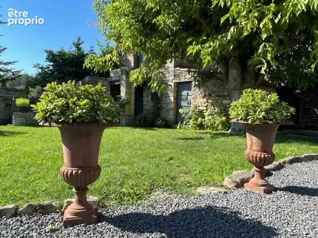 Maison 380 m² à Menerbes  - photo 8