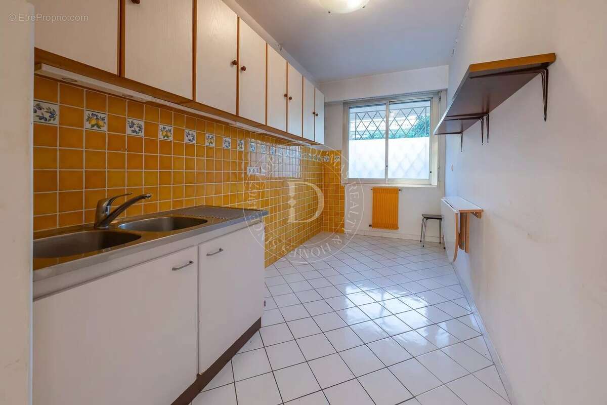 Appartement à BEAULIEU-SUR-MER