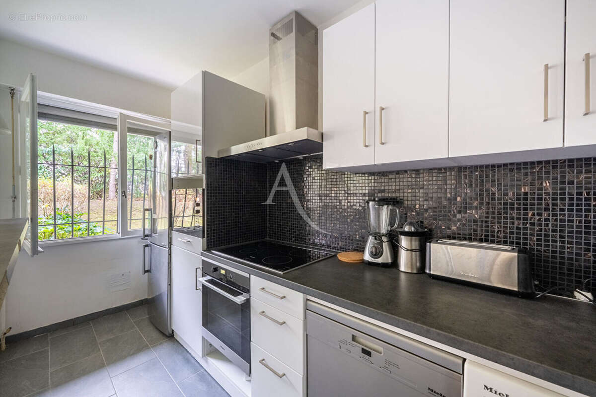 Appartement à SAINT-GRATIEN