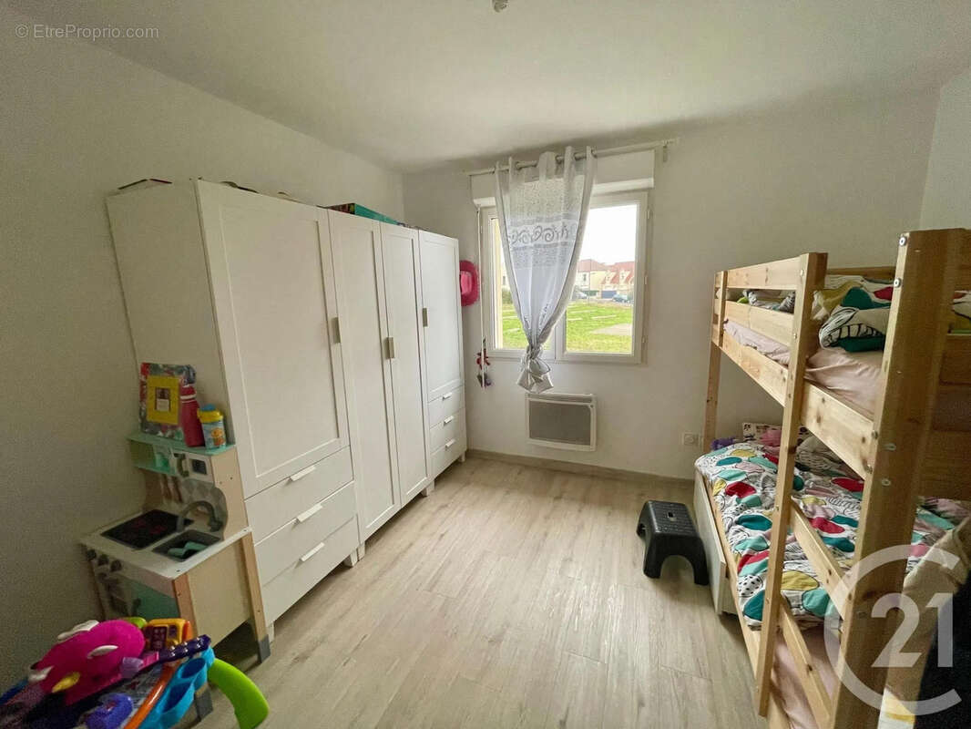 Maison à DAMMARTIN-EN-GOELE