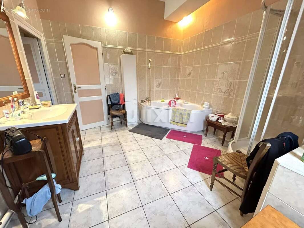 Appartement à SAINT-JEAN-DE-LOSNE