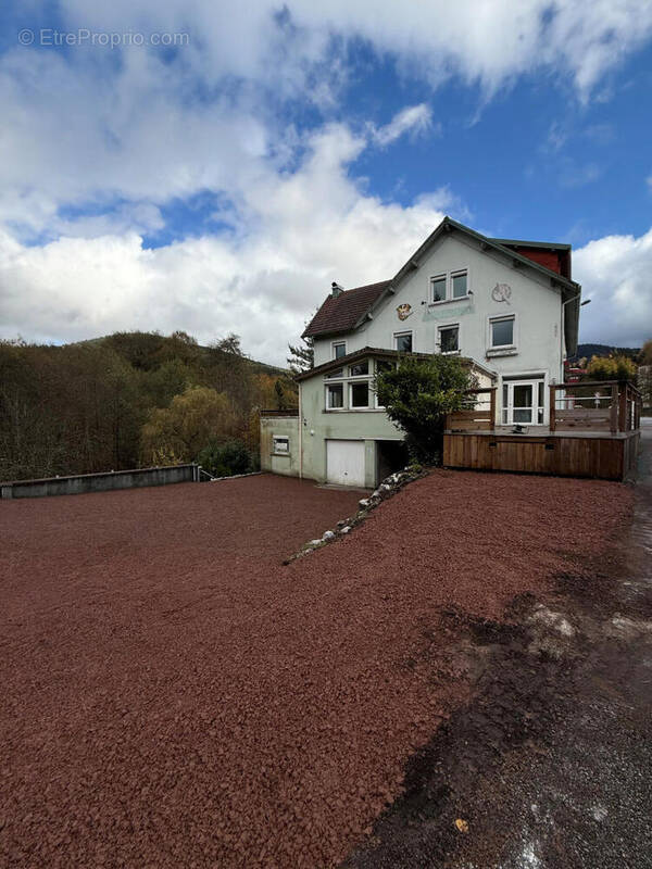 3 - Commerce à CORNIMONT