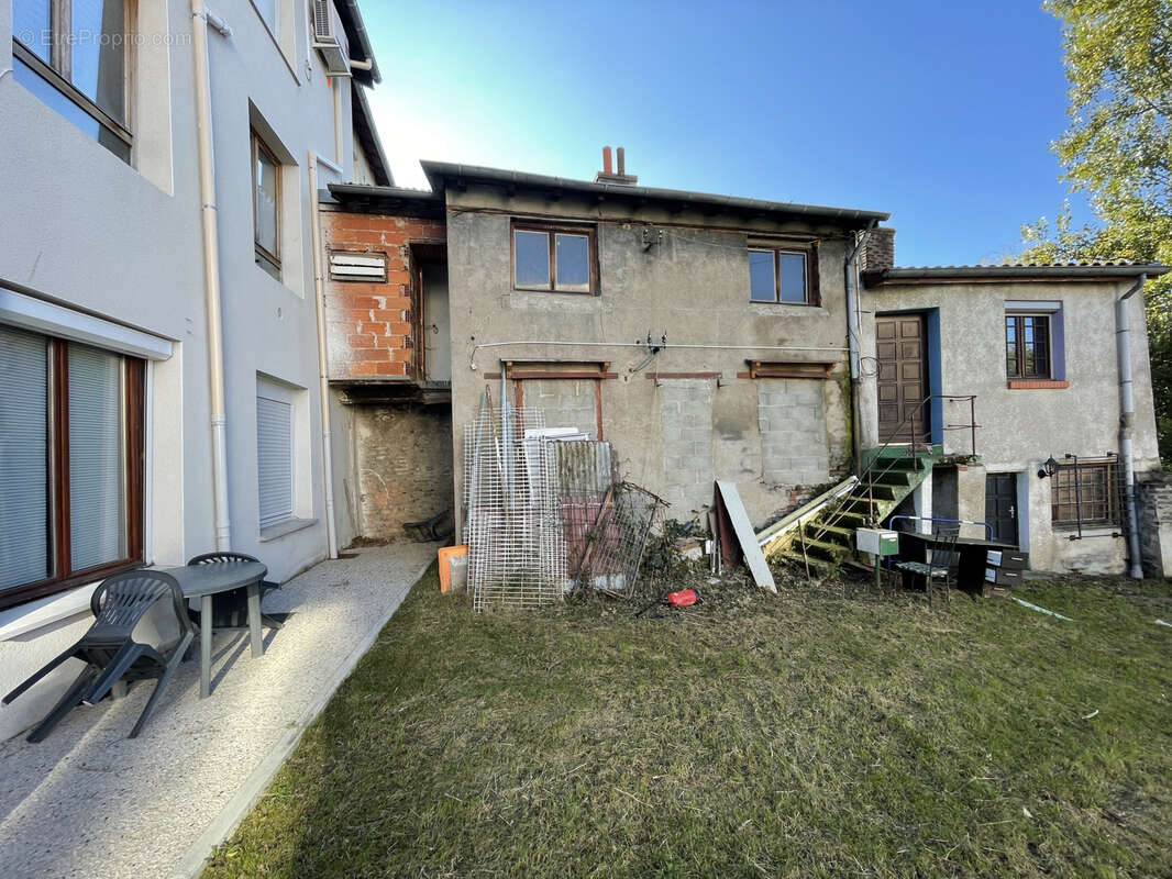 Appartement à SAINT-ETIENNE