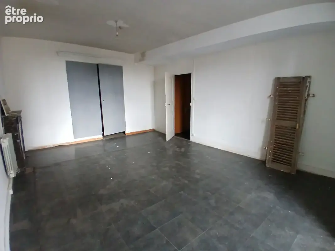 MAISON DE VILLE  5 pièce(s) 155 m2 - photo 5