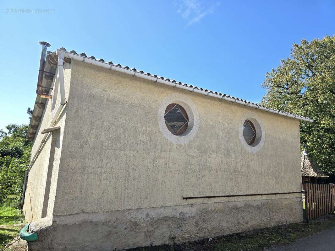Atelier rénovable en habitation + Garage et terrain - Pont de Salars - photo 18