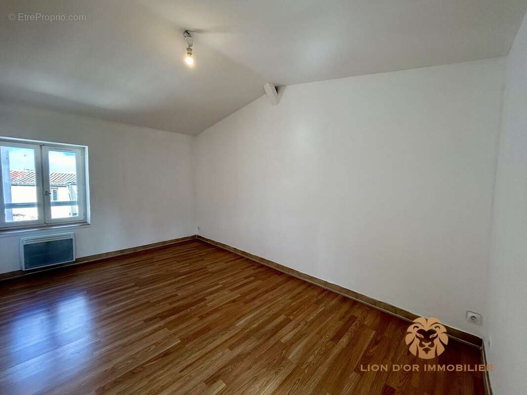 Appartement à VILLEFRANCHE-SUR-SAONE