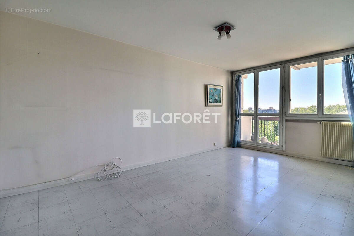 Appartement à SAINT-OUEN
