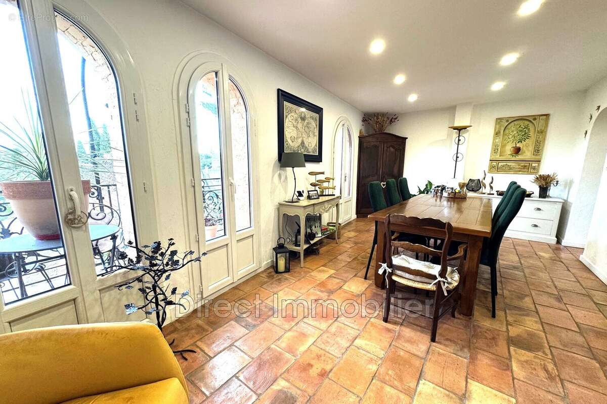 Appartement à CAGNES-SUR-MER